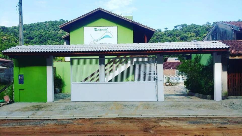 Montanhas Bem Te VI Hotel Caraguatatuba Exterior photo